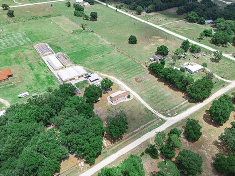 Photo of 612 Morgan Road, Winter Haven, FL 33880 (MLS # TB8530590)