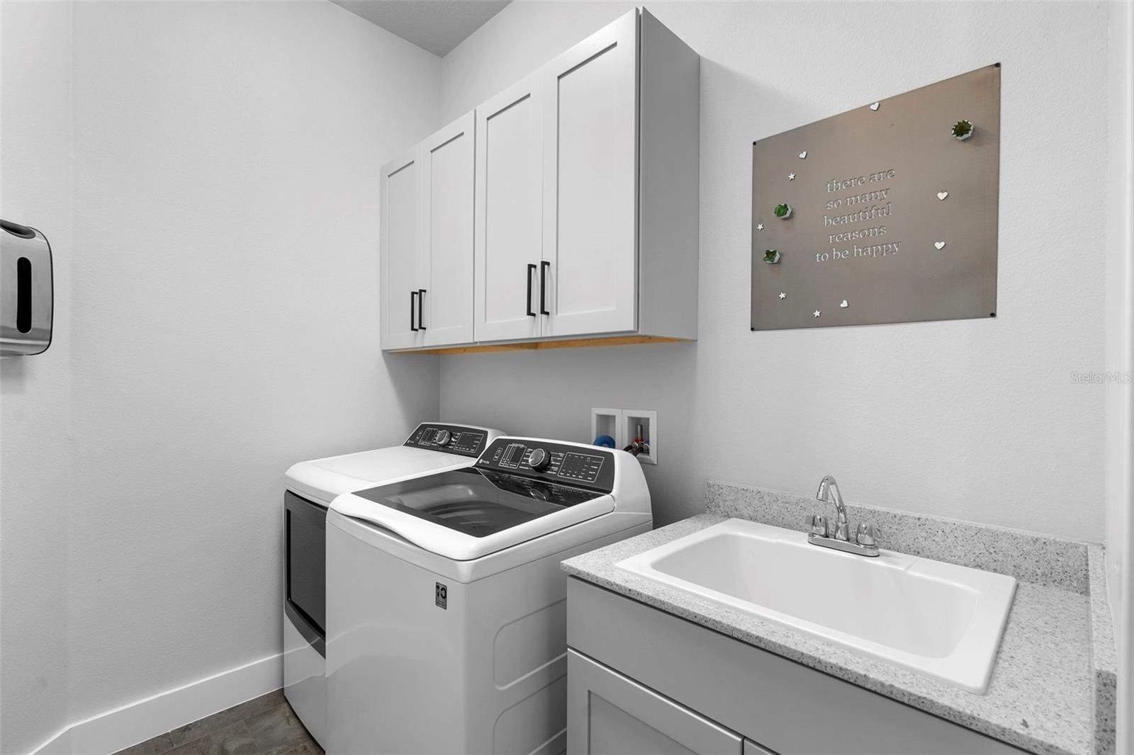 RESERVE/VICTORIA PH 2 - Residential