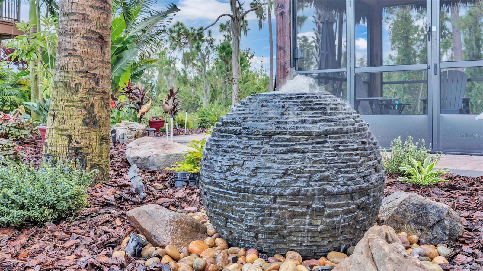 BAY LAKE RESIDENCE - Land