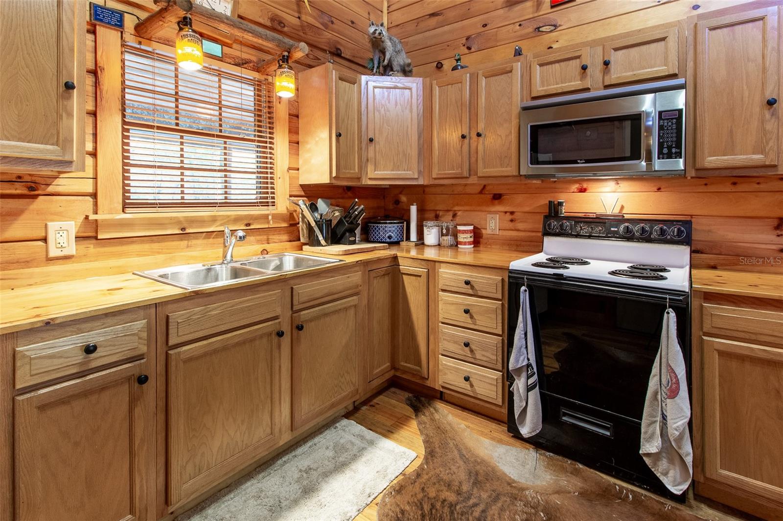 D&J CAMPSITES - Residential