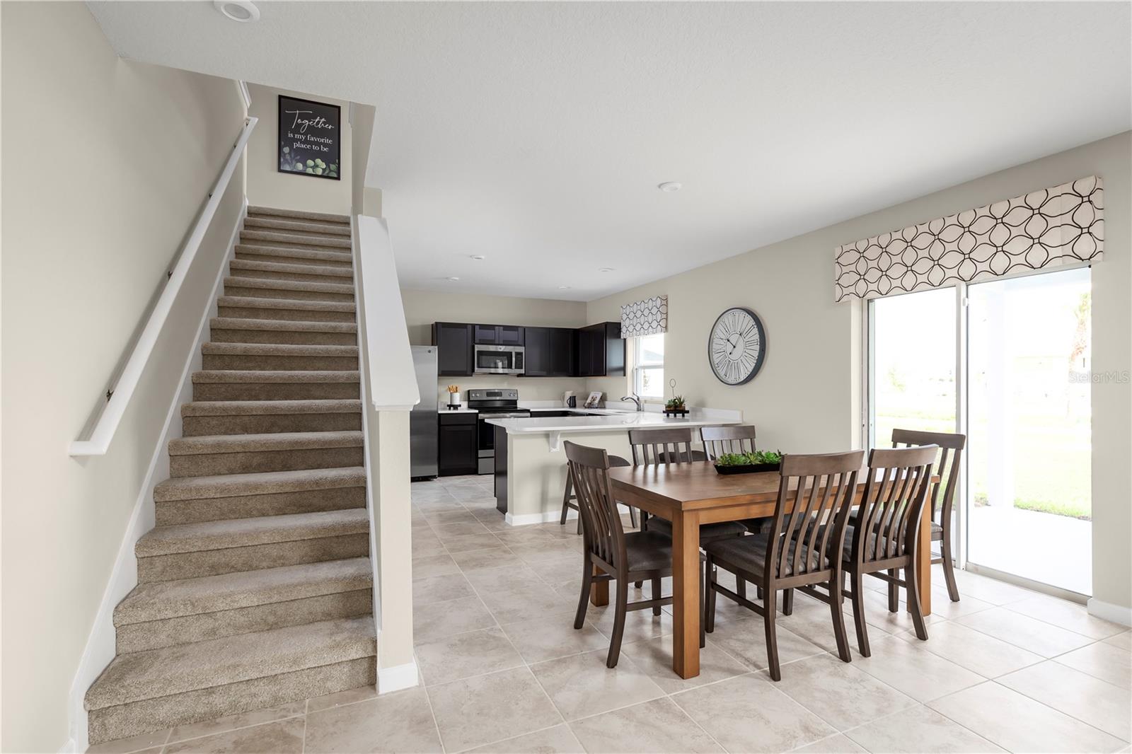 VISTA TRACE - Residential