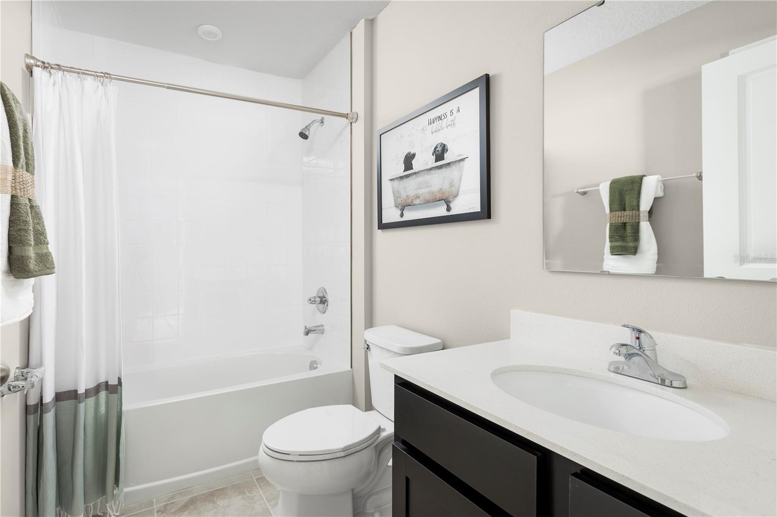 VISTA TRACE - Residential