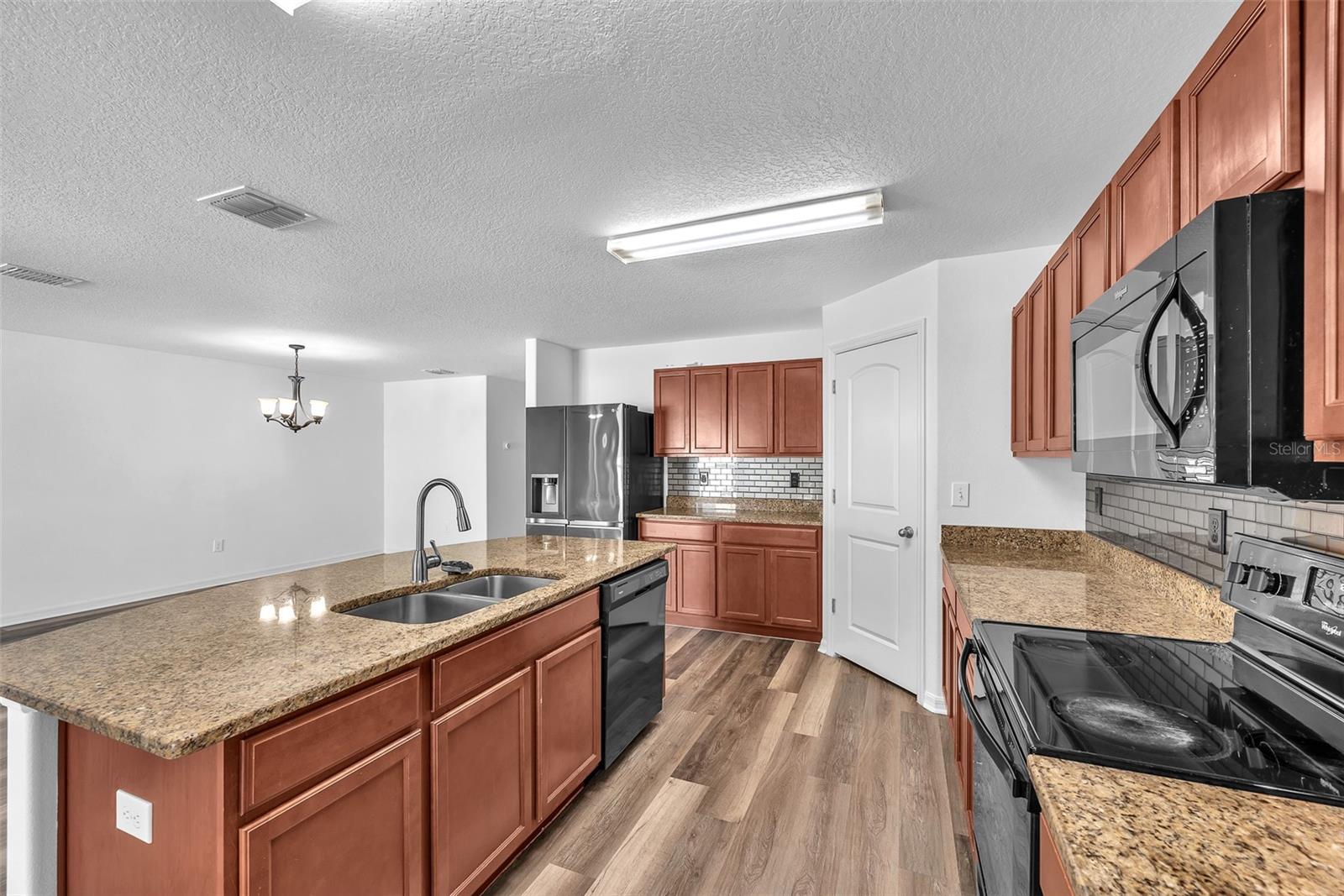 BALLENTRAE SUB PH 2 - Residential Lease