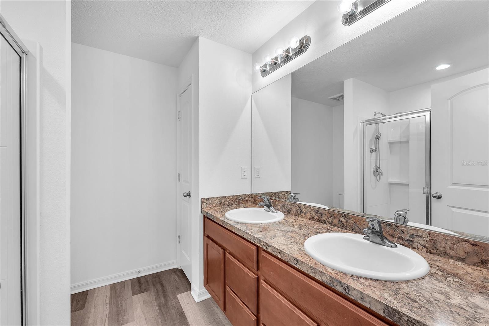 BALLENTRAE SUB PH 2 - Residential Lease