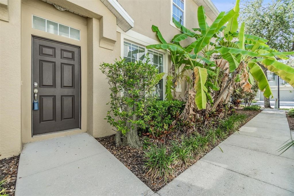 Photo of 6736 Breezy Palm Drive, Riverview, FL 33578 (MLS # TB8390060)