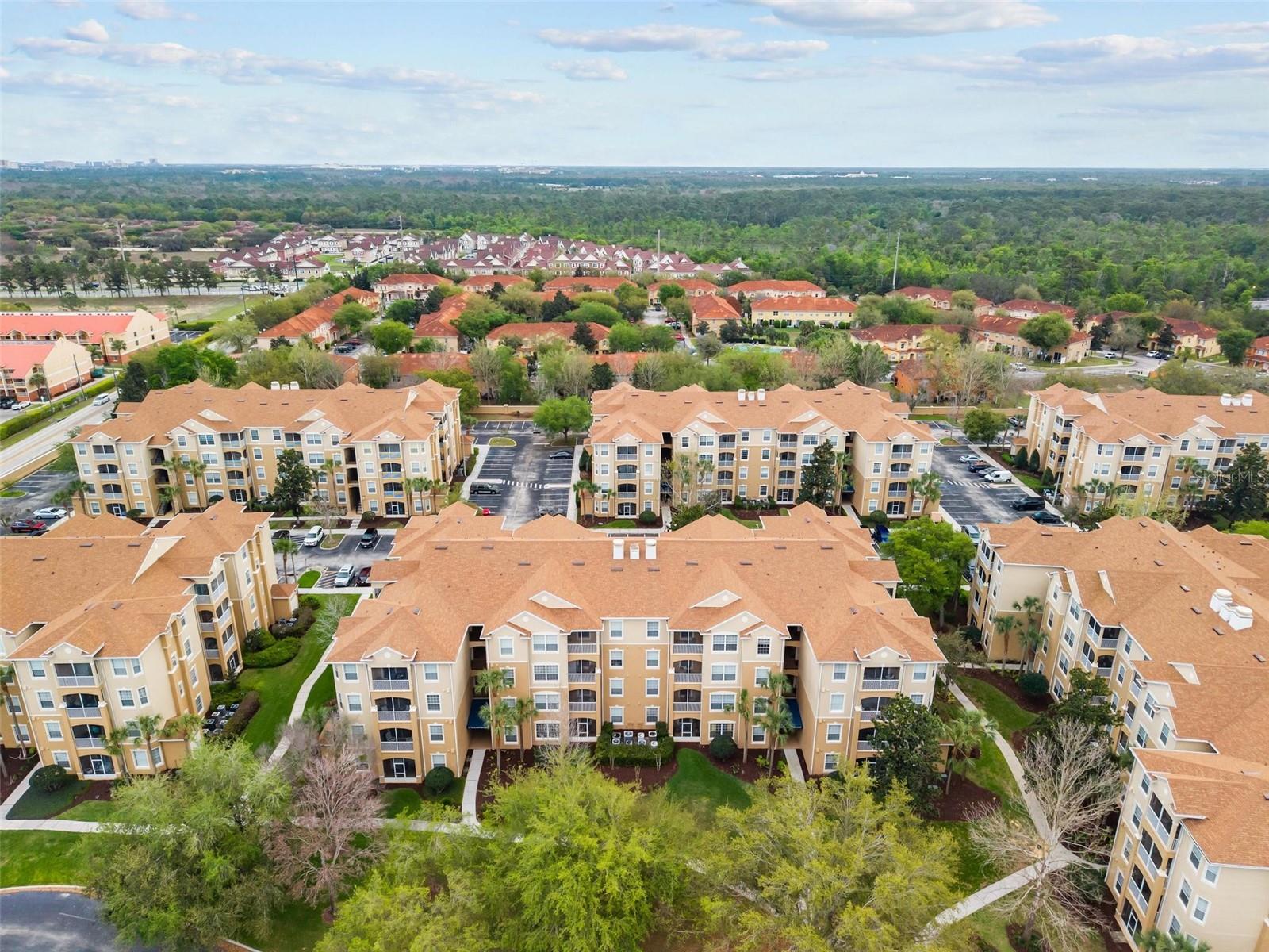 VENTURA AT WINDSOR HILLS CONDO PH 3 - Residential