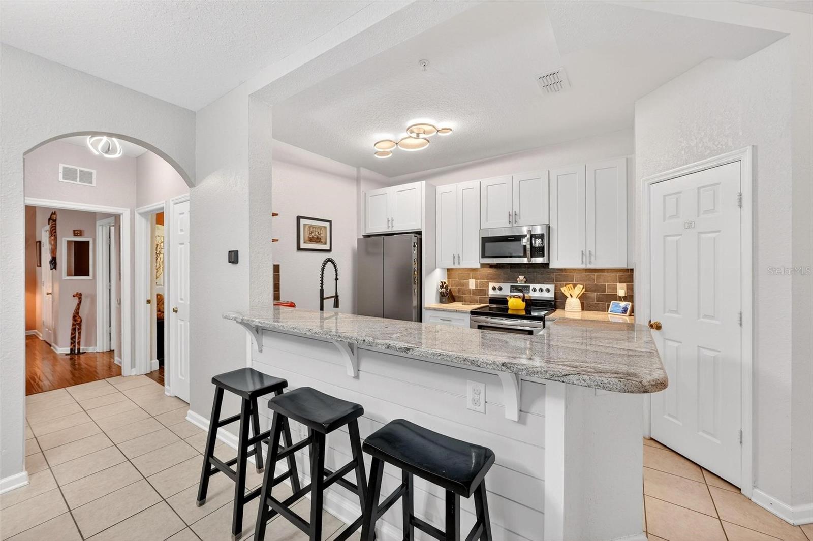 VENTURA AT WINDSOR HILLS CONDO PH 3 - Residential