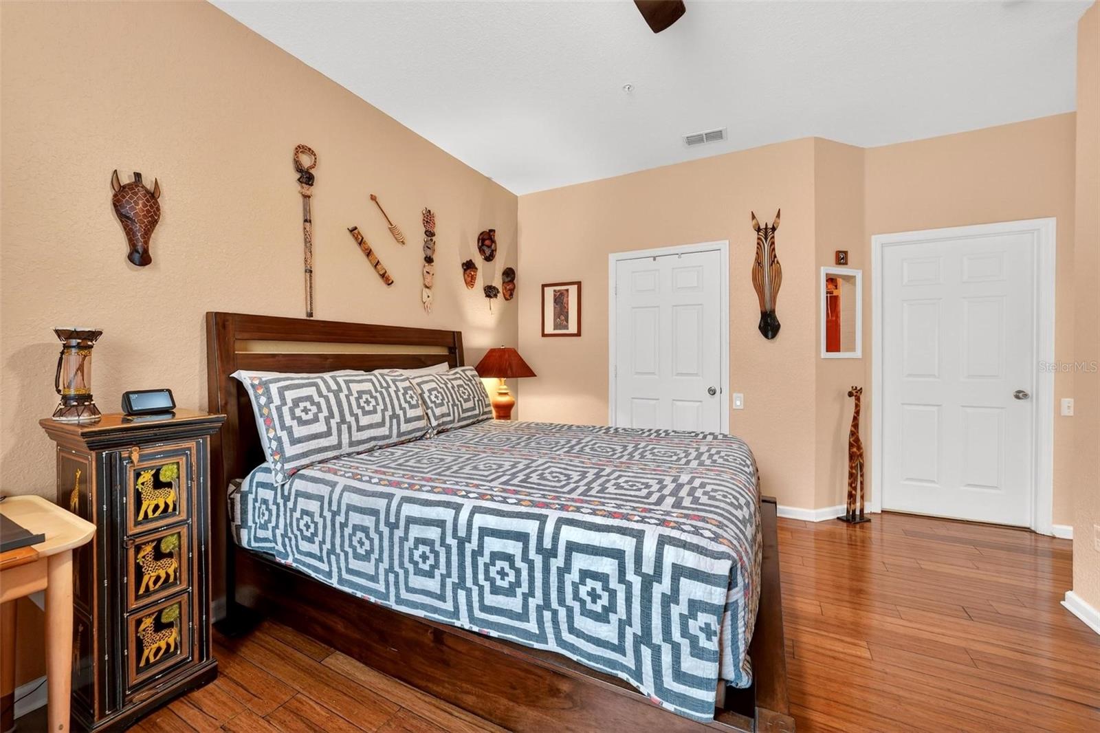 VENTURA AT WINDSOR HILLS CONDO PH 3 - Residential