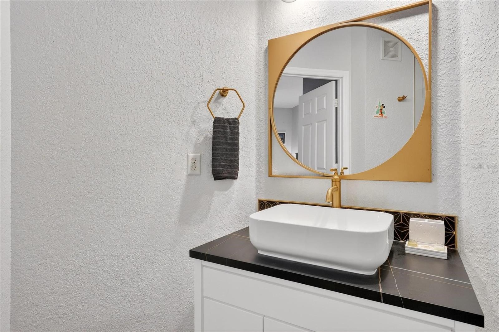 VENTURA AT WINDSOR HILLS CONDO PH 3 - Residential