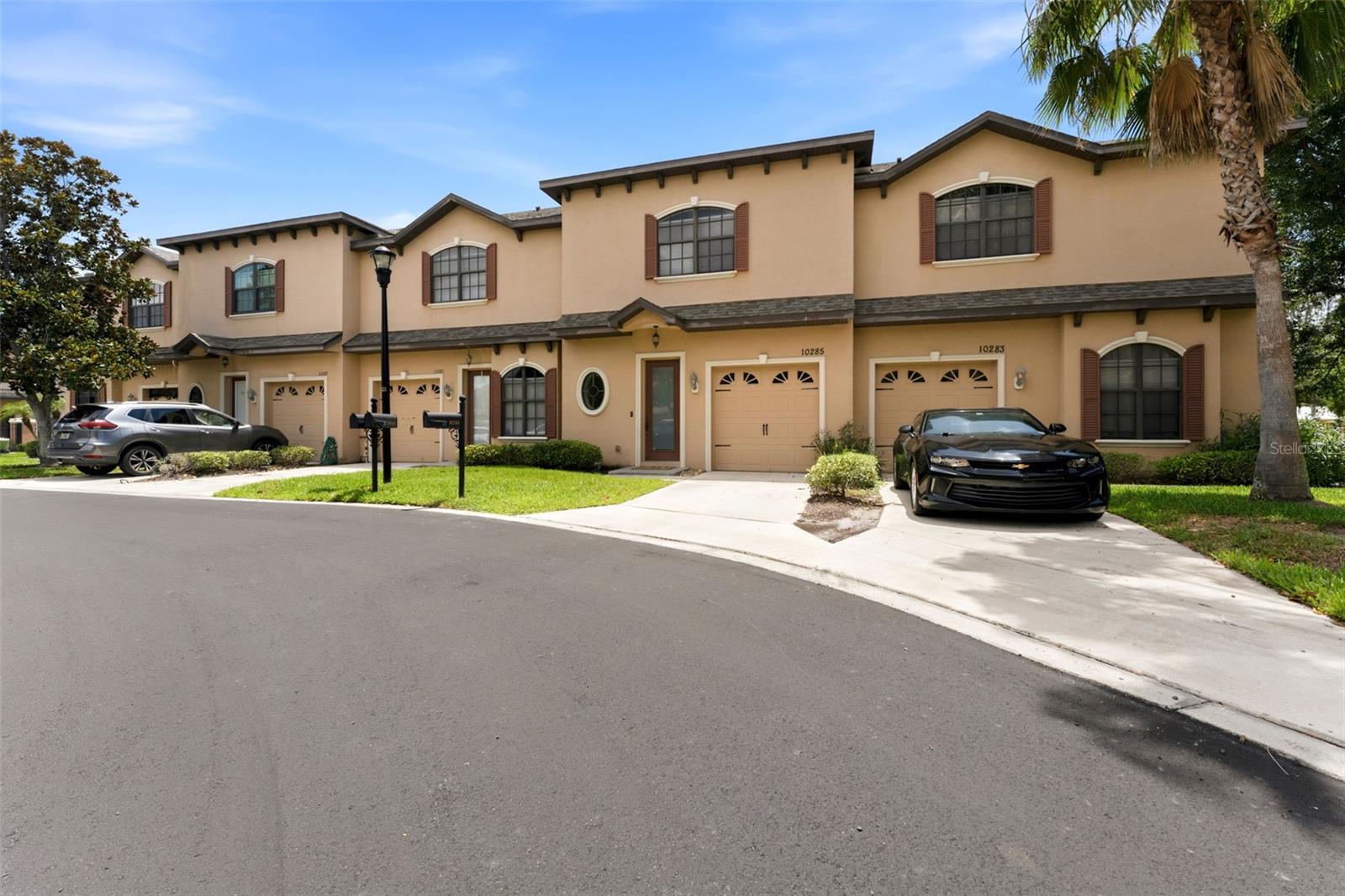 WEST BAY COVE TWNHMS - Residential