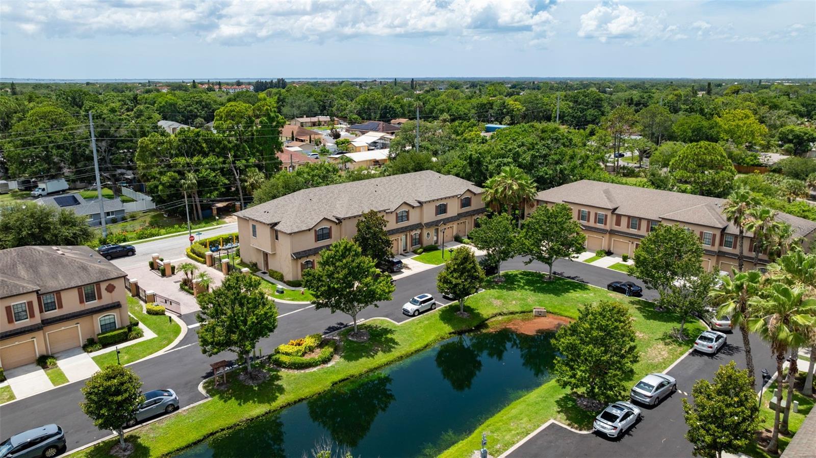 WEST BAY COVE TWNHMS - Residential