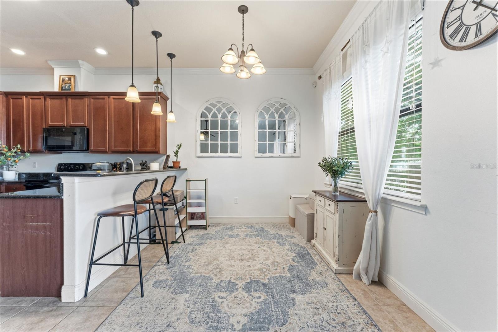 WEST BAY COVE TWNHMS - Residential