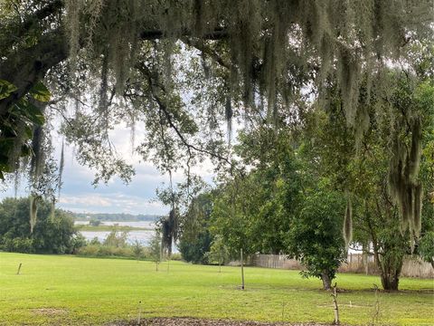 A home in LAKE HAMILTON