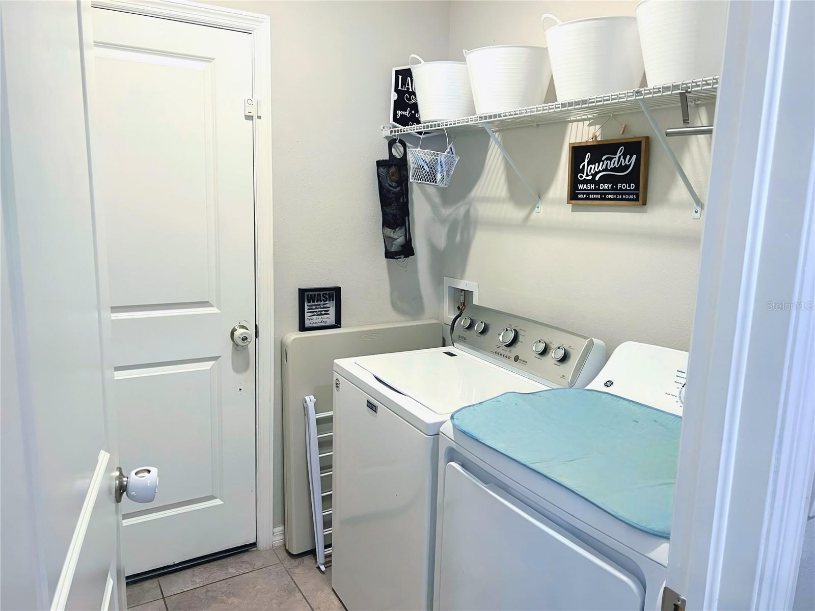TOUCHSTONE PH 1 - Residential Lease