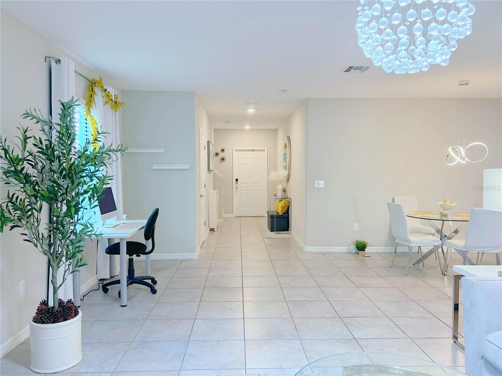 TOUCHSTONE PH 1 - Residential Lease