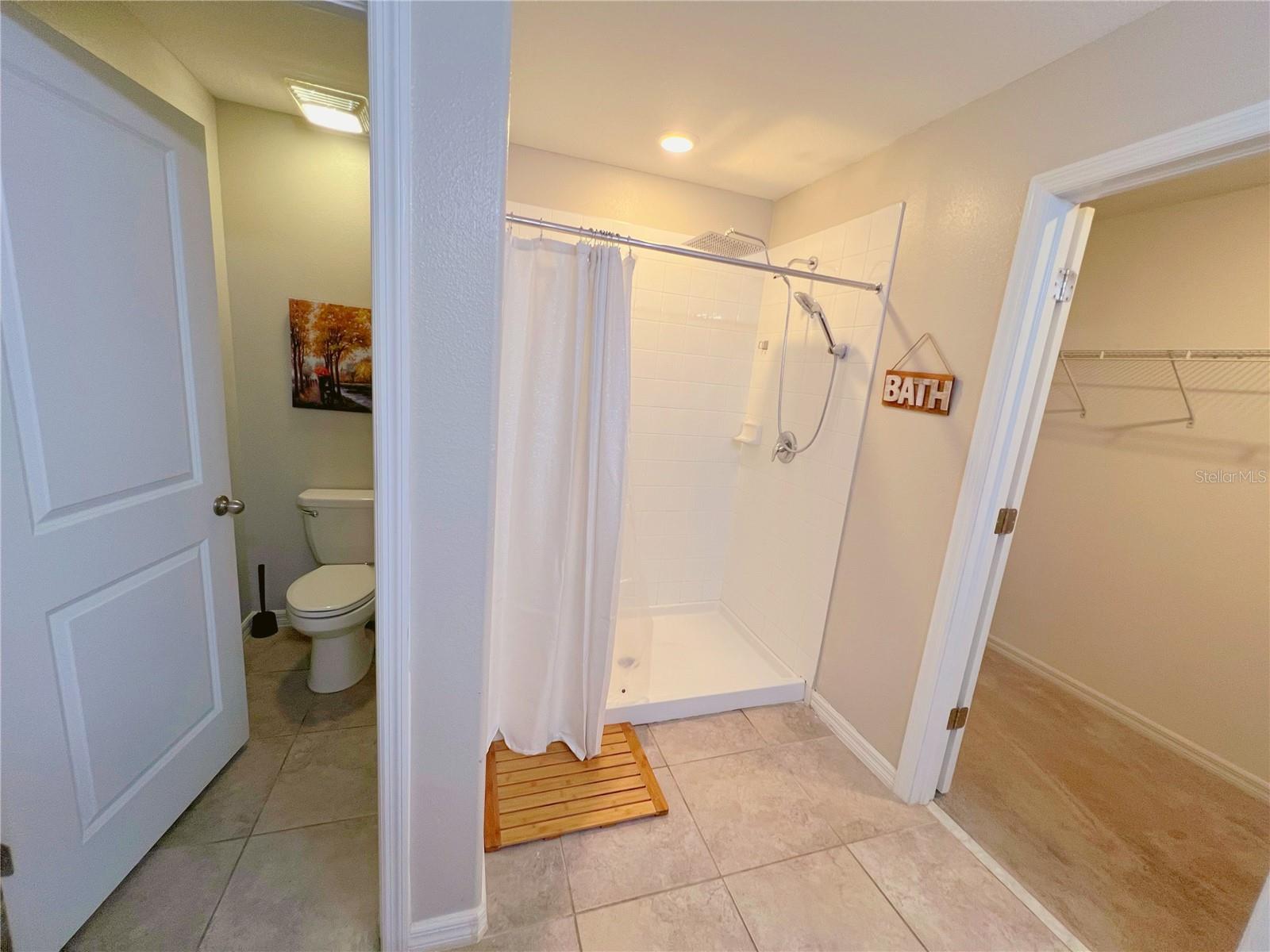 TOUCHSTONE PH 1 - Residential Lease