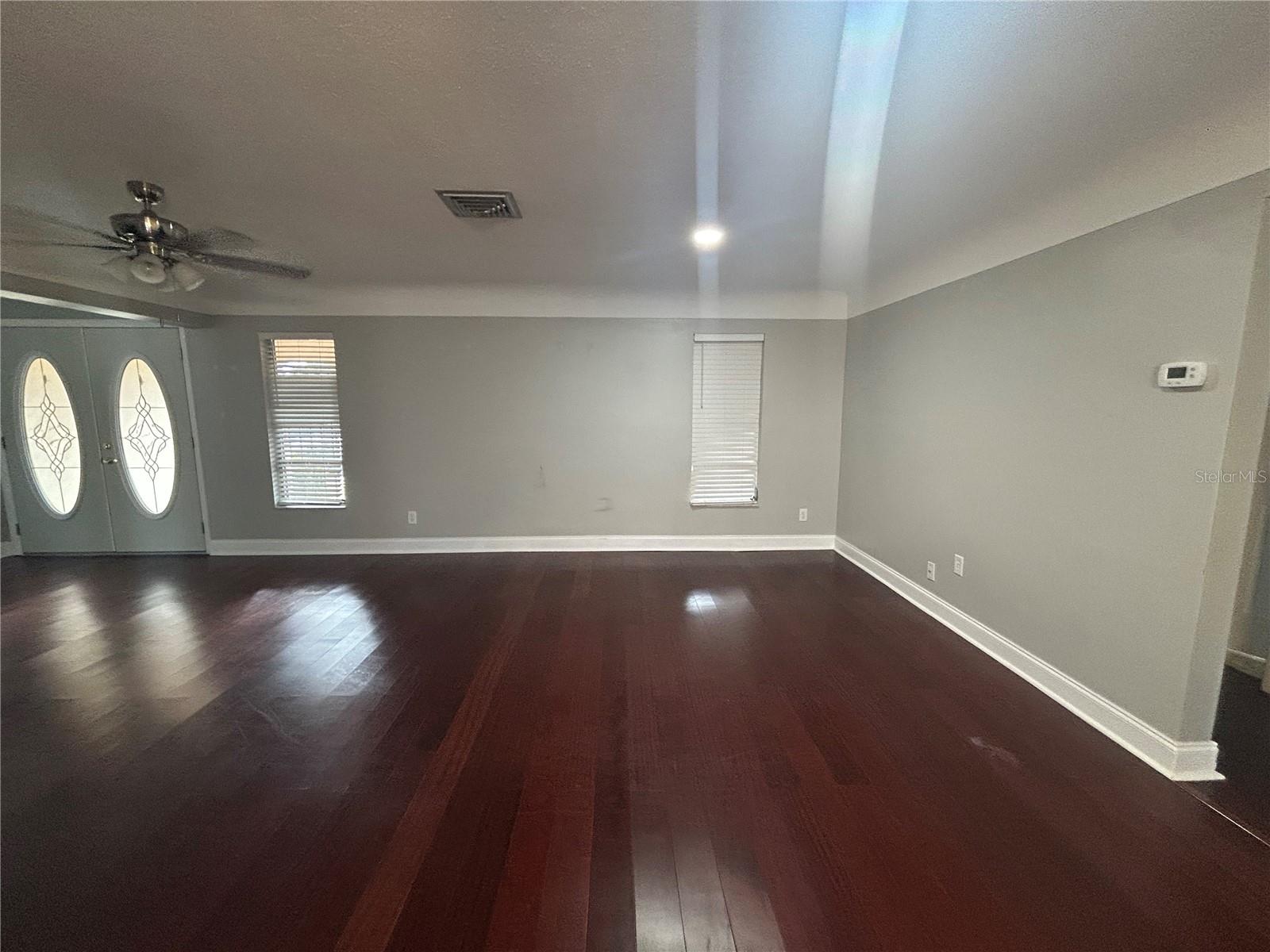 SPANISH ACRES - Residential Lease