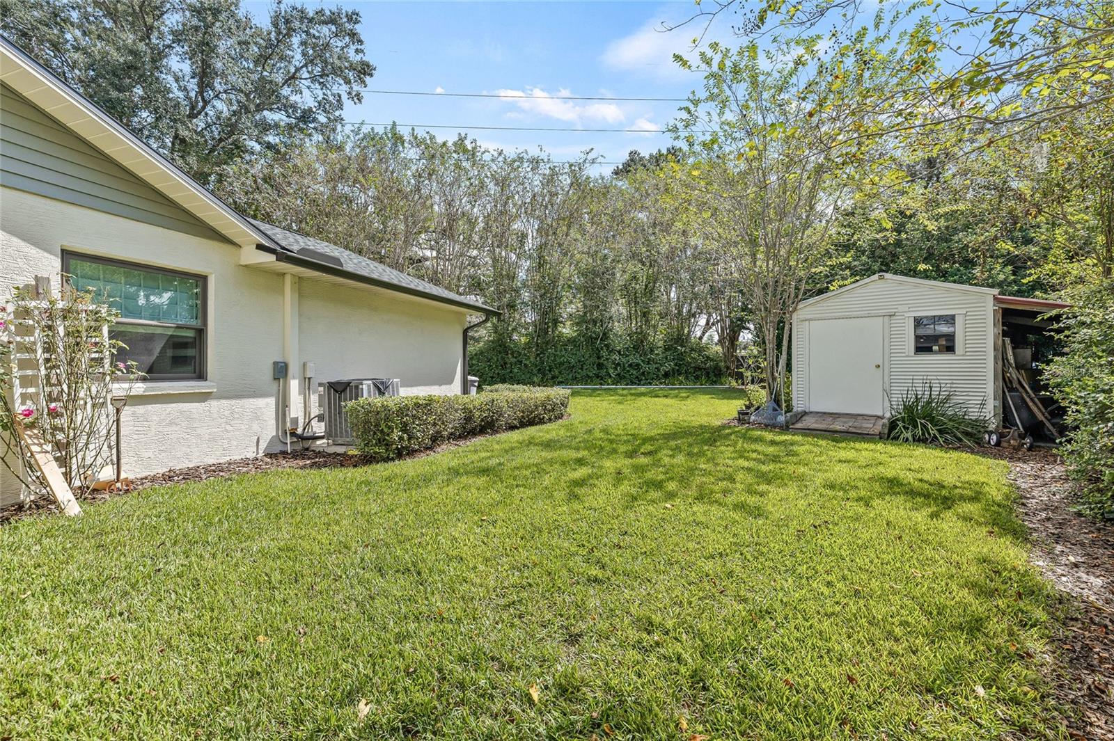 VALRICO VILLAGE - Residential