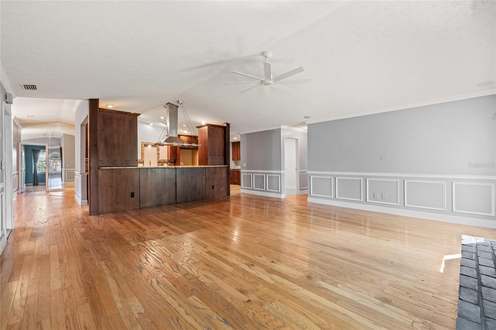 VALRICO VILLAGE - Residential