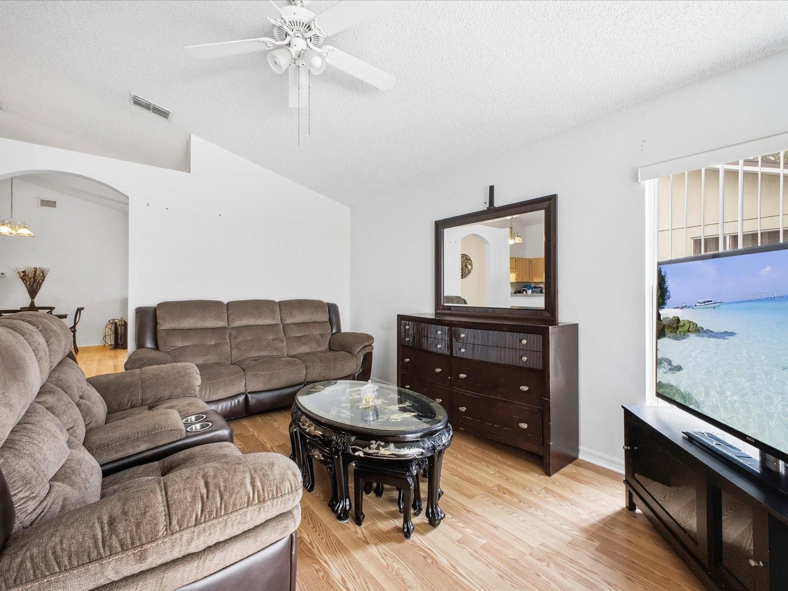 WOODRIDGE PH II SUB - Residential