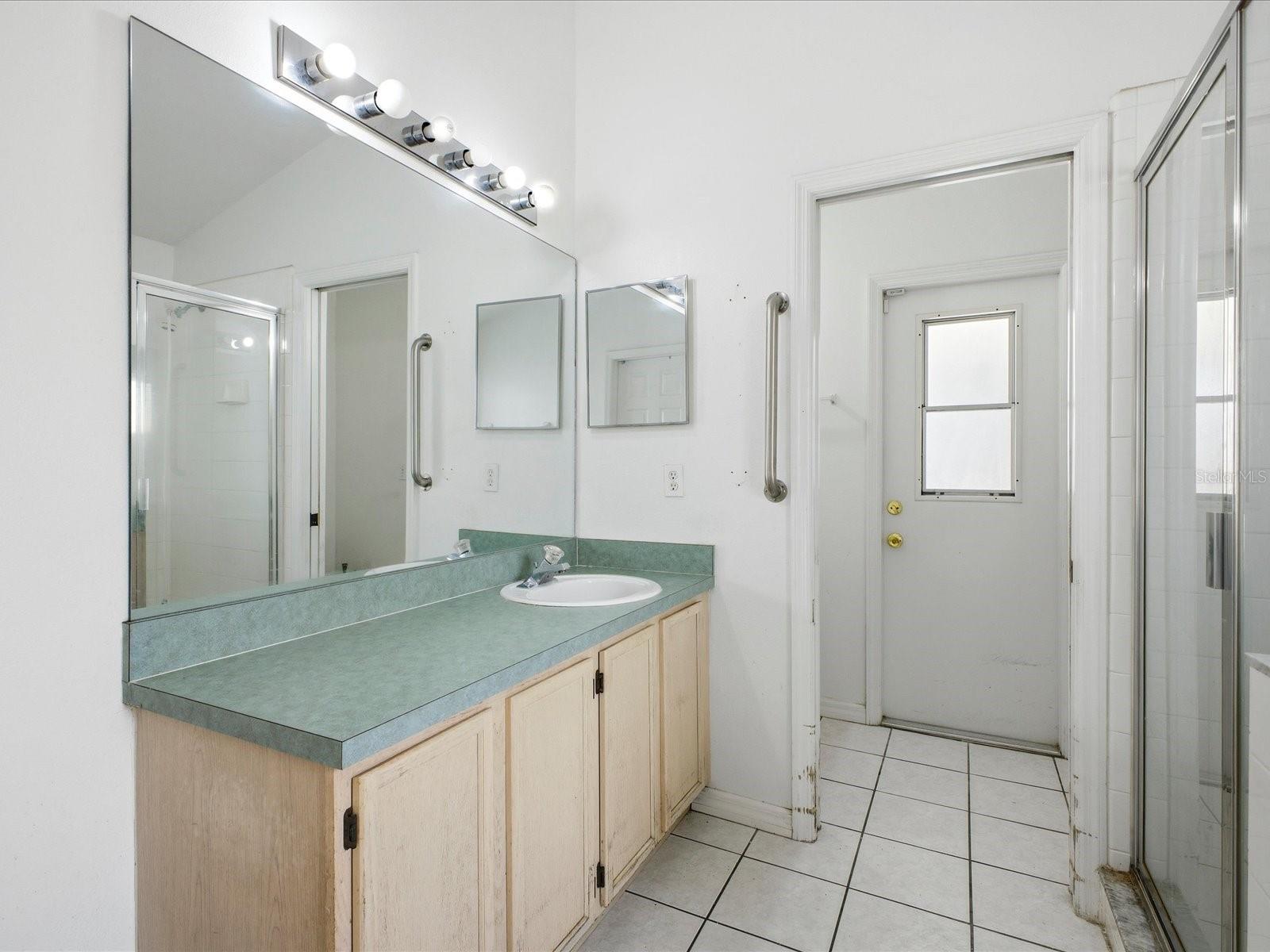 WOODRIDGE PH II SUB - Residential