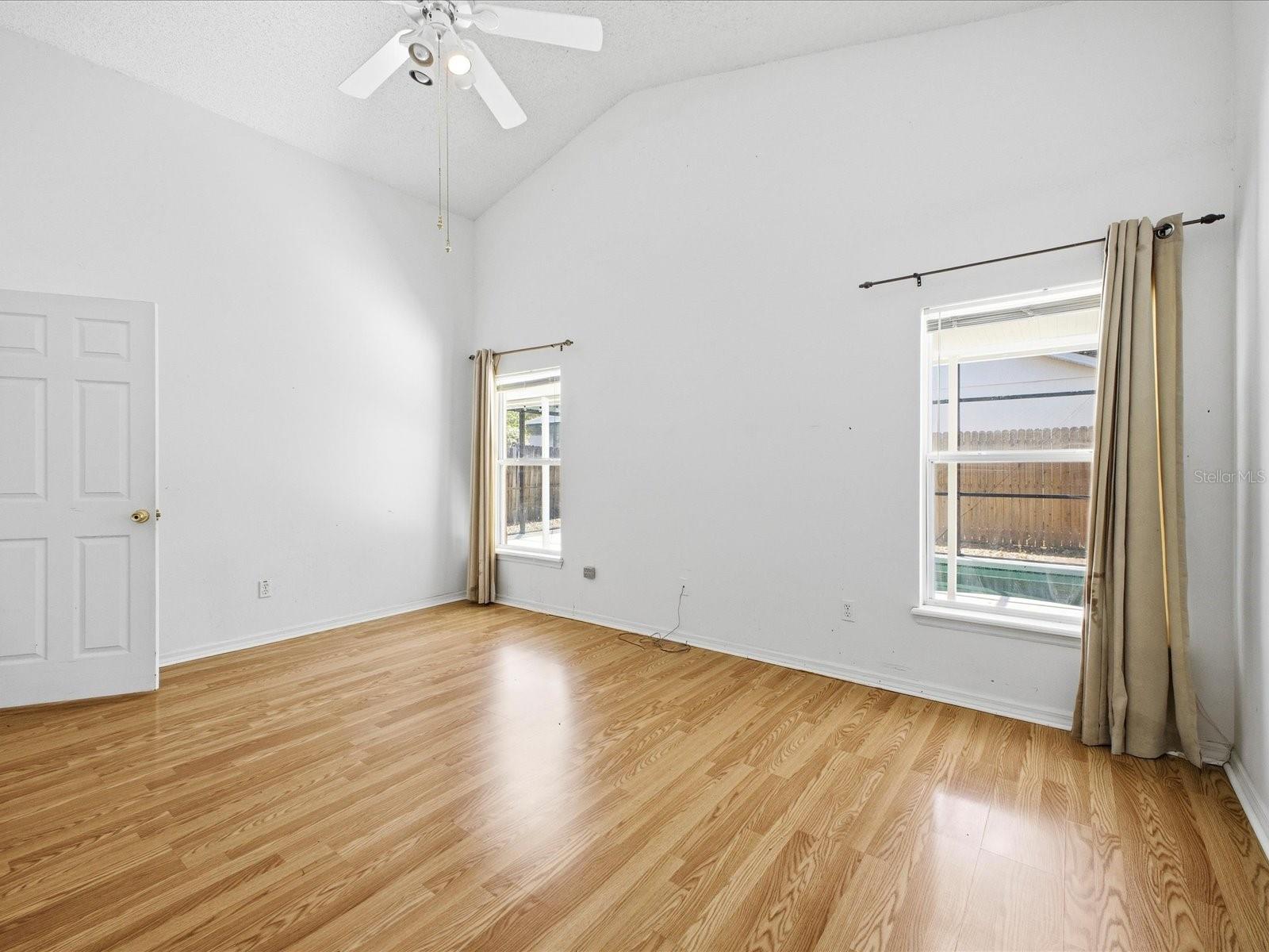 WOODRIDGE PH II SUB - Residential