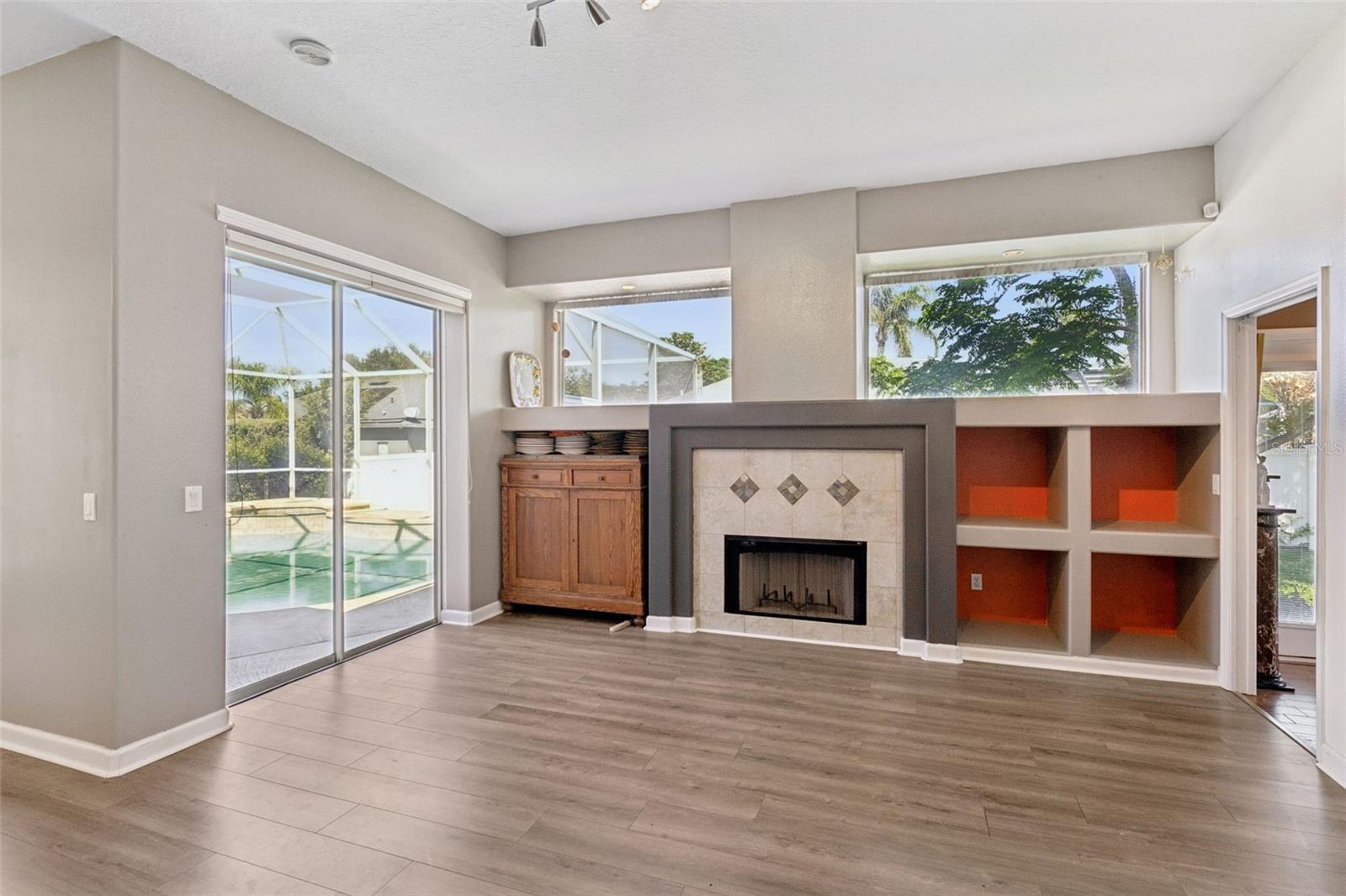 CYPRESS LANDING - Residential