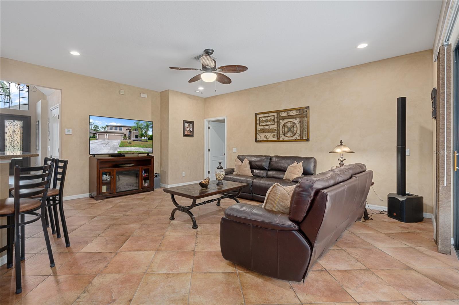SUNCOAST LAKES - Residential