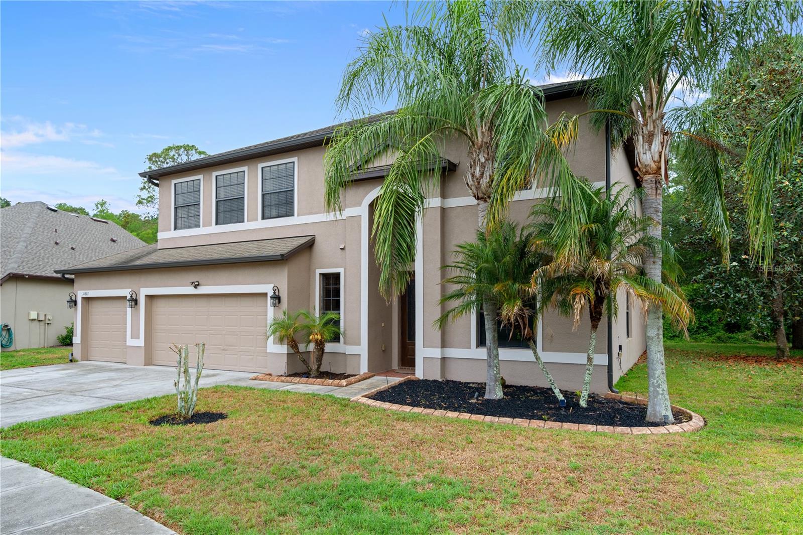 SUNCOAST LAKES - Residential