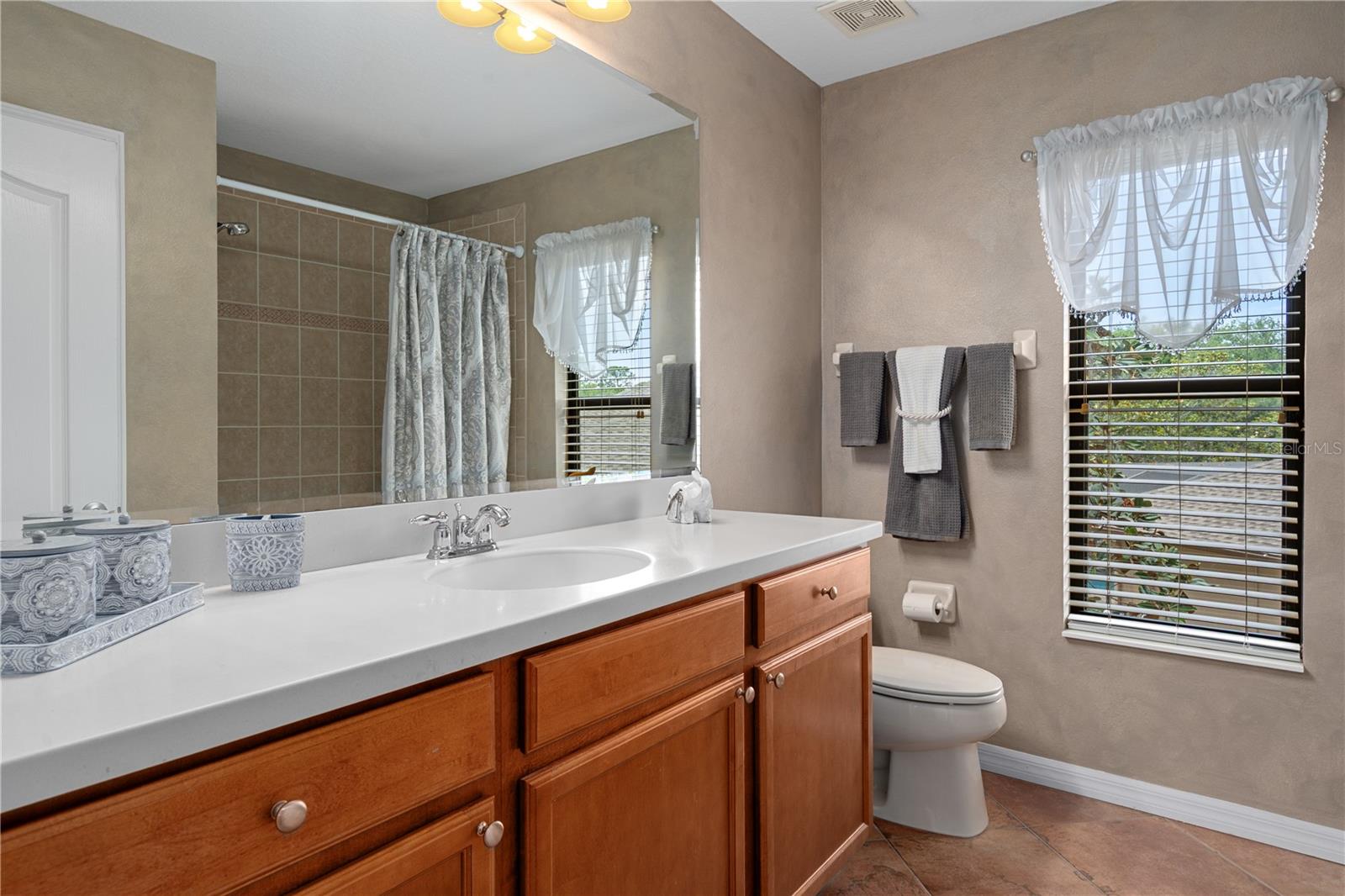 SUNCOAST LAKES - Residential