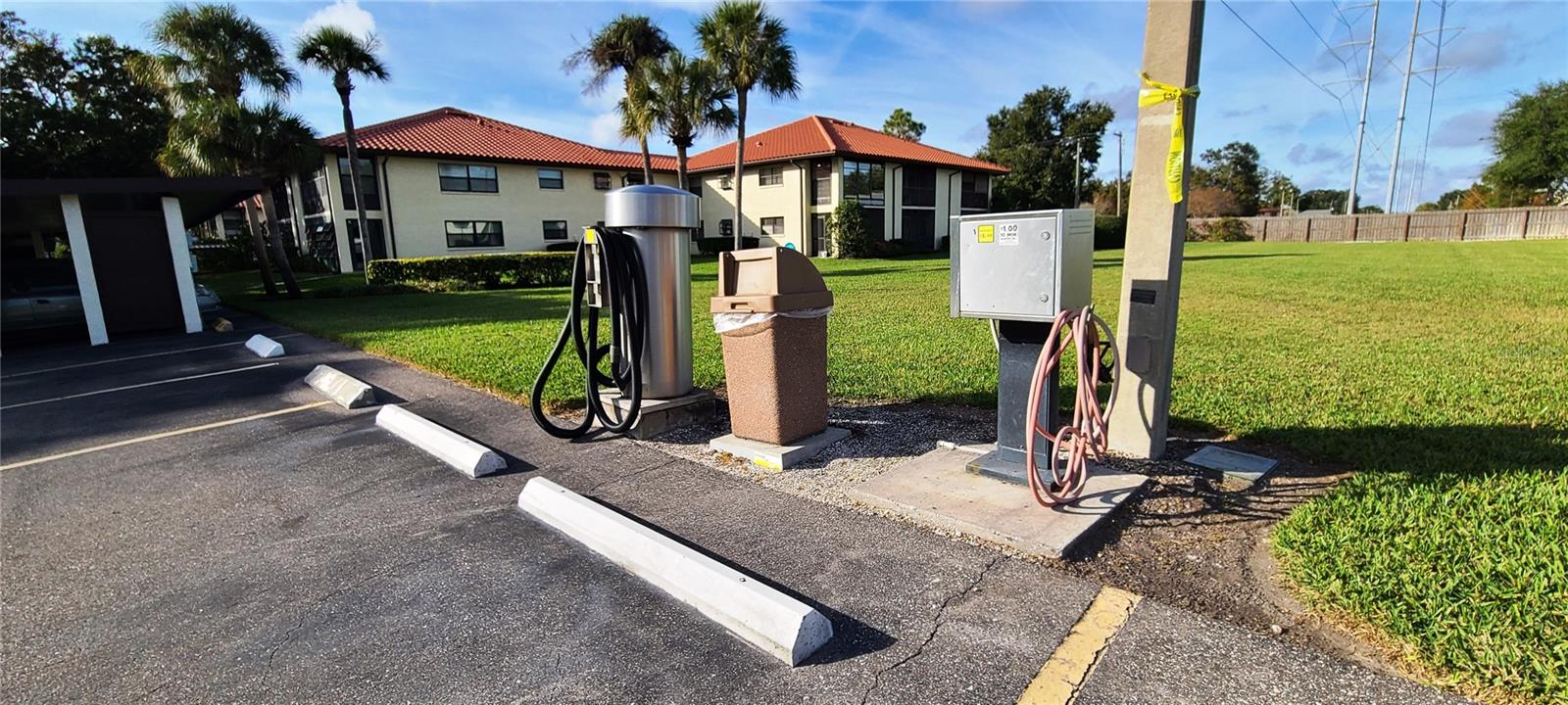 HAMMOCK PINE VILLAGE - Residential