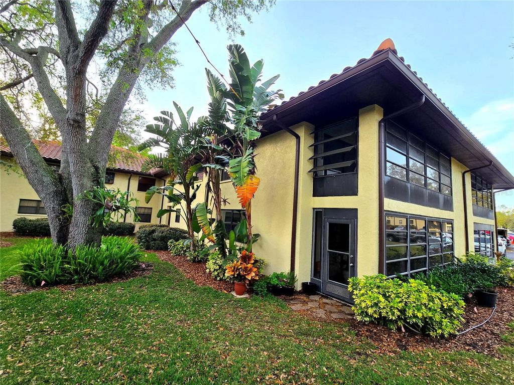 Photo of 2009 Hammock Pine Boulevard #2009, Clearwater, FL 33761 (MLS # TB8484773)