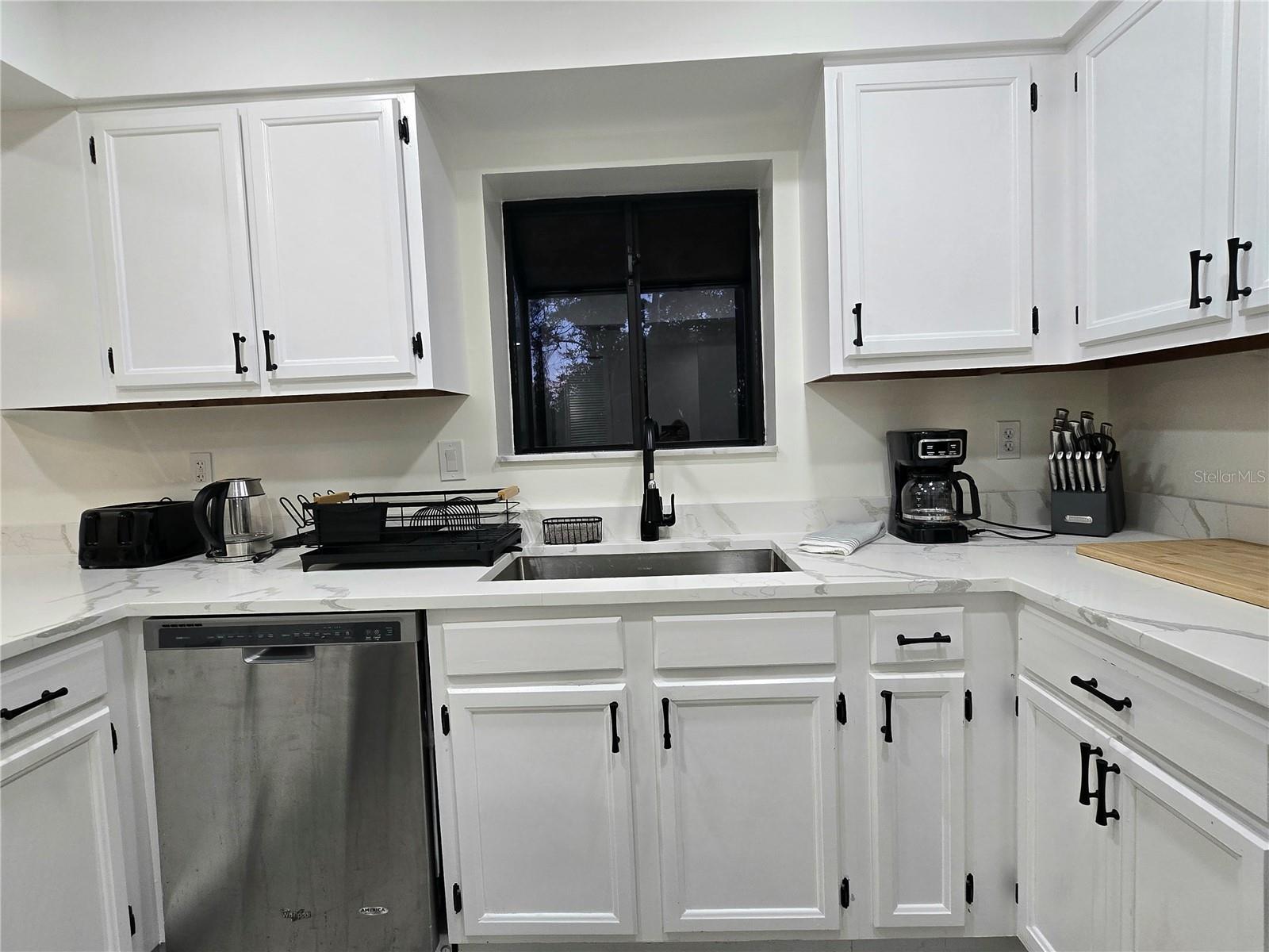 HAMMOCK PINE VILLAGE - Residential