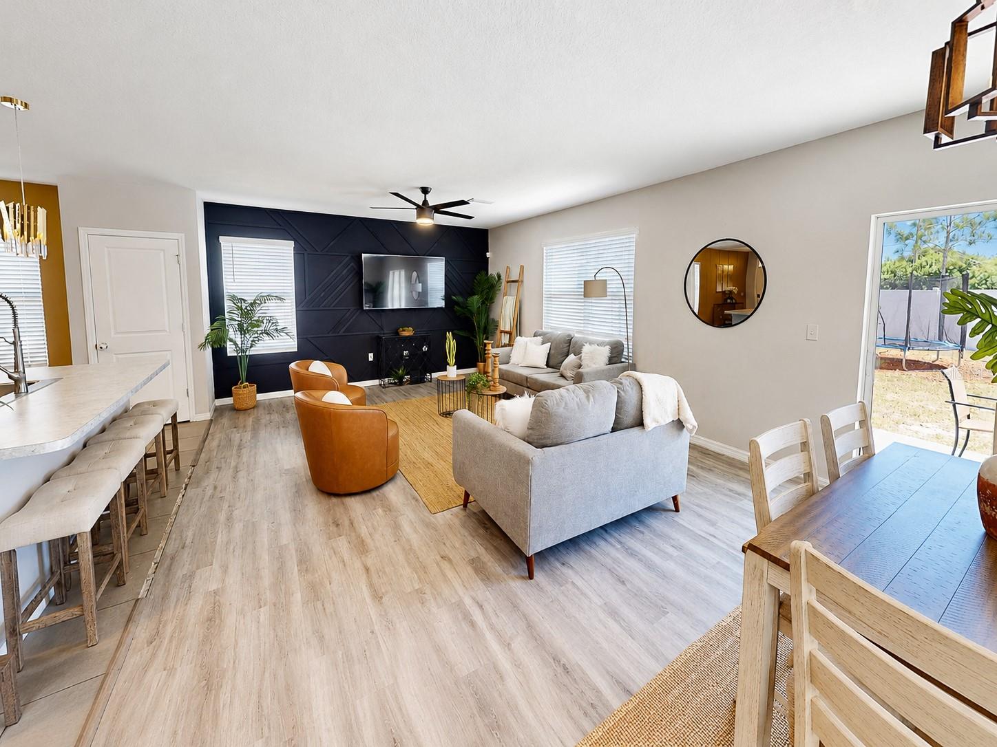 10153 GEESE TRAIL CIRCLE, SUN CITY CENTER, FL, 33573 3 10153 GEESE TRAIL CIRCLE
