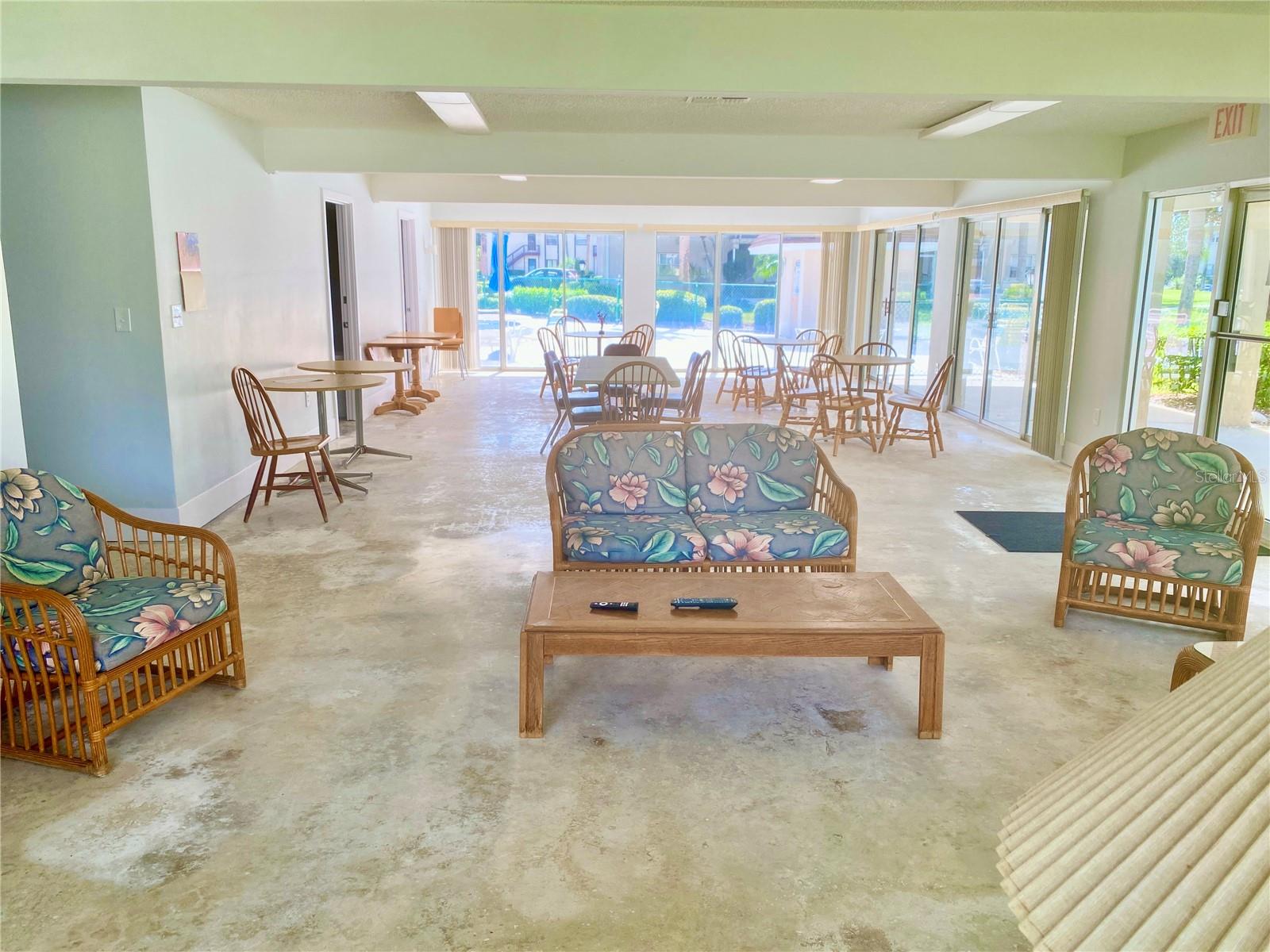 SABAL PALM GARDENS PH III - Residential