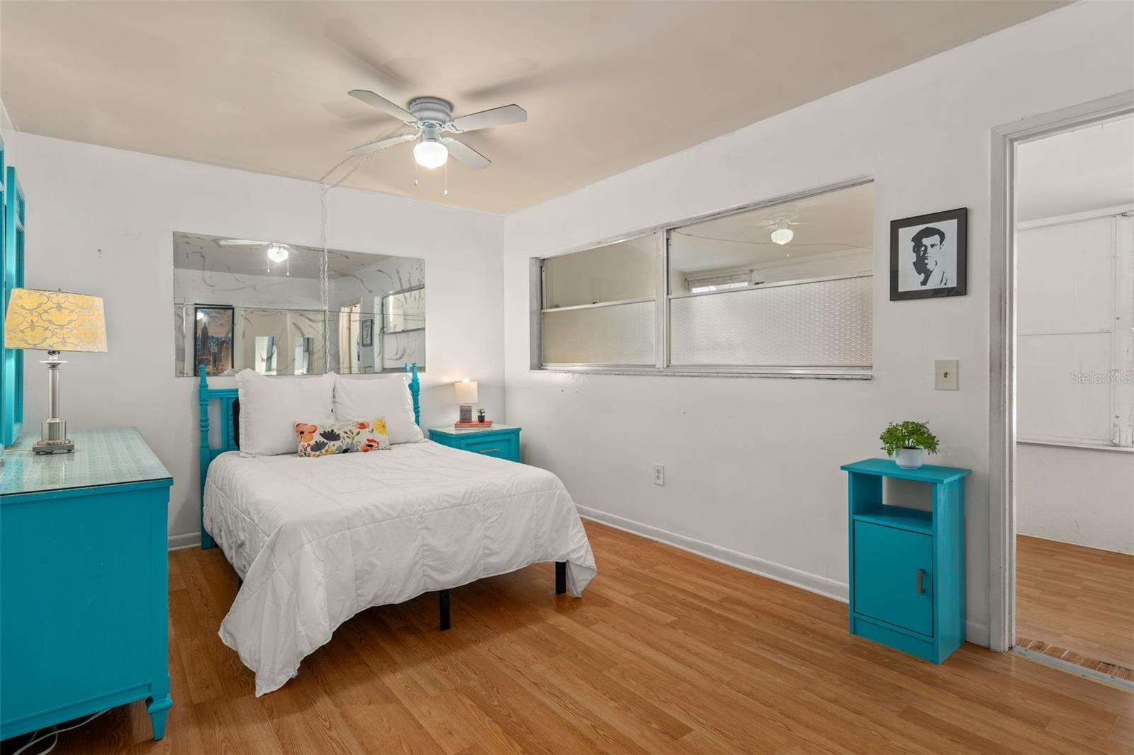 TOWN APTS CONDO - Residential