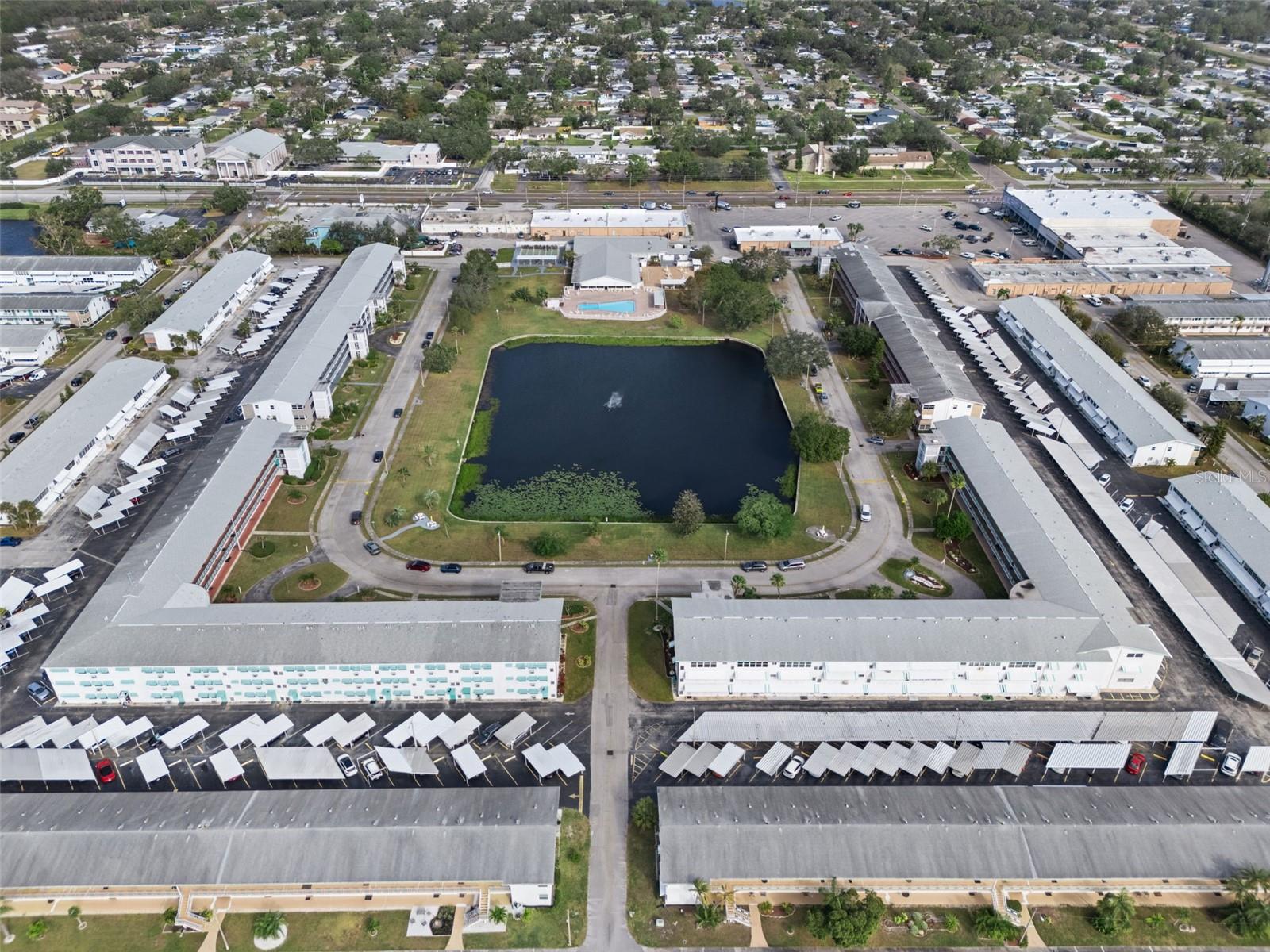 TOWN APTS CONDO - Residential