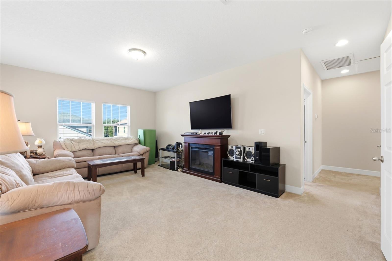 COUNTRY WALK INCREMENT E PH 02 - Residential