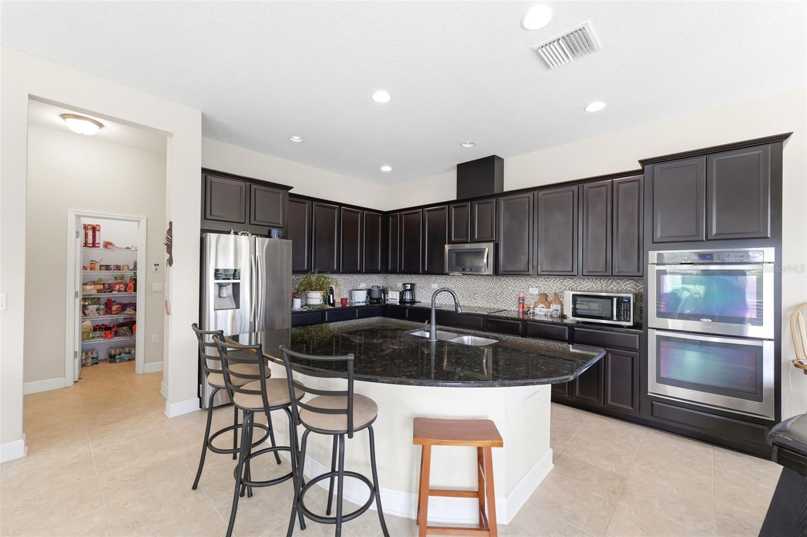 COUNTRY WALK INCREMENT E PH 02 - Residential