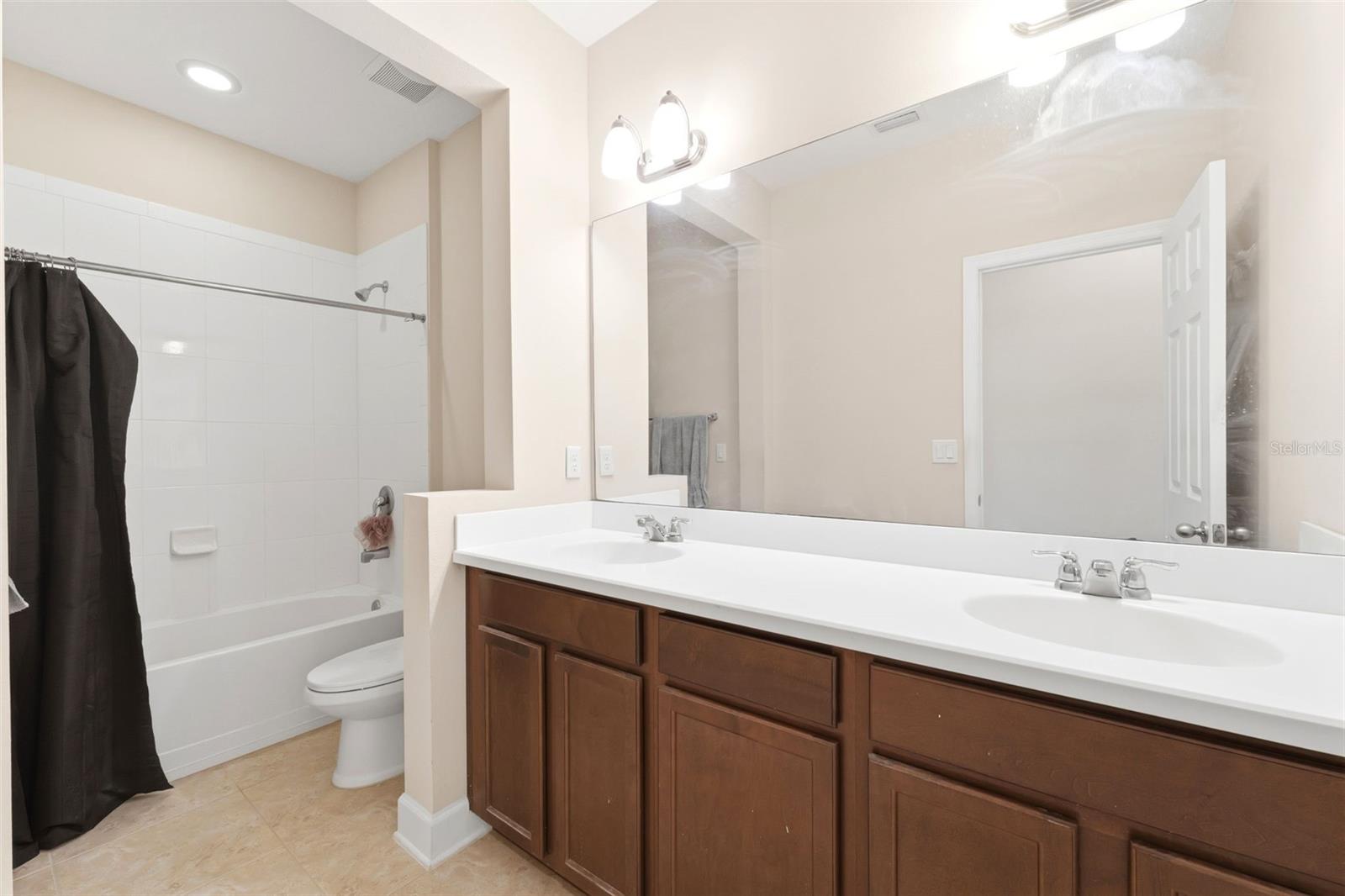 COUNTRY WALK INCREMENT E PH 02 - Residential