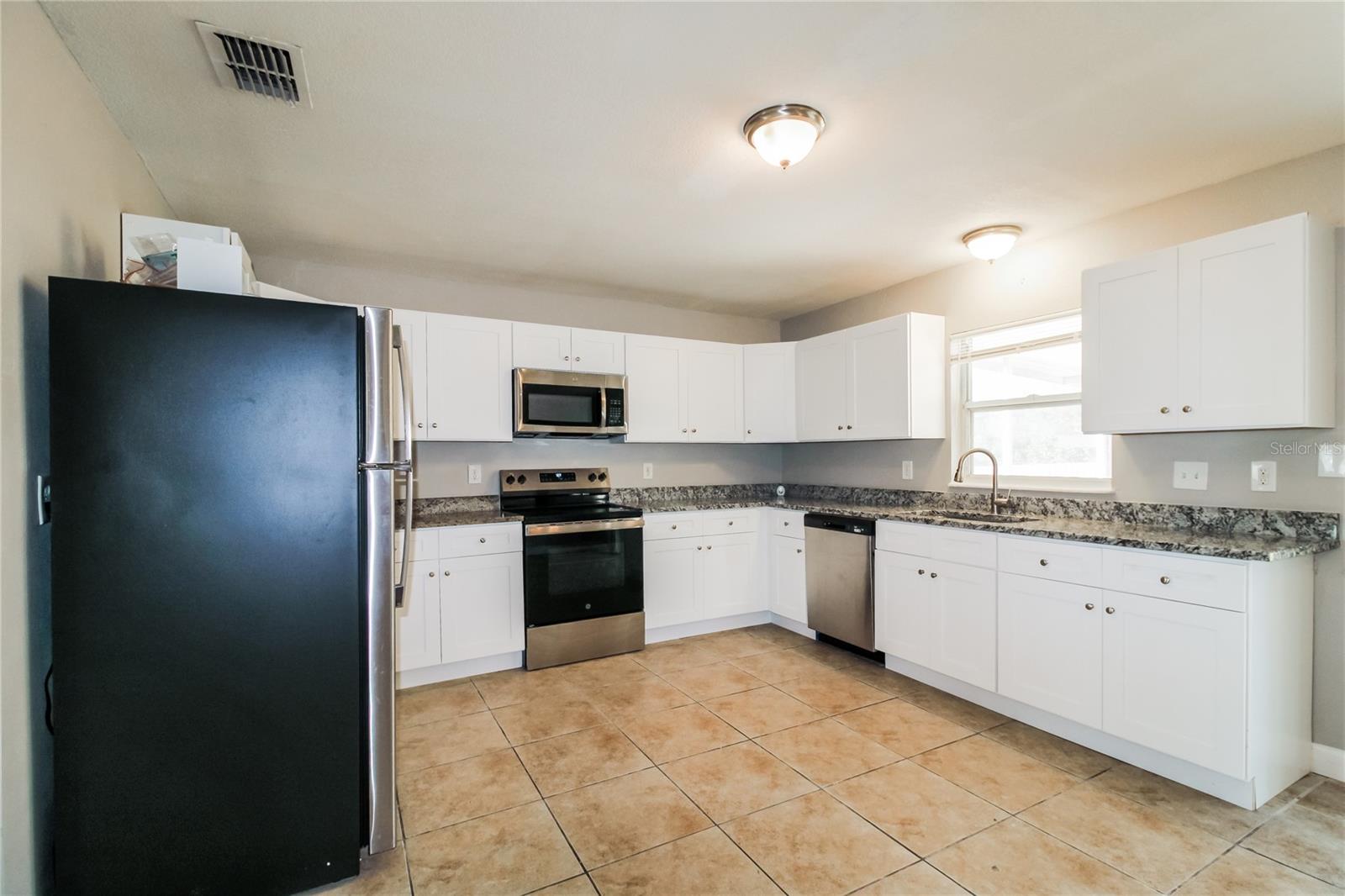 SPRING HILL - Residential Lease