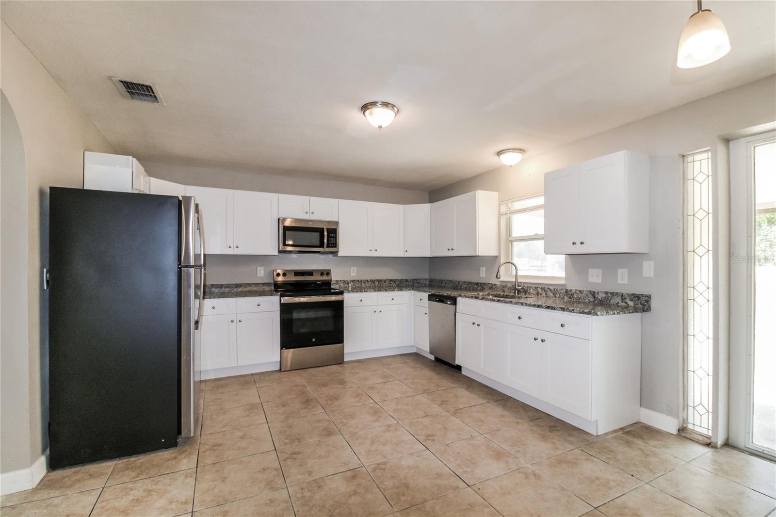 SPRING HILL - Residential Lease