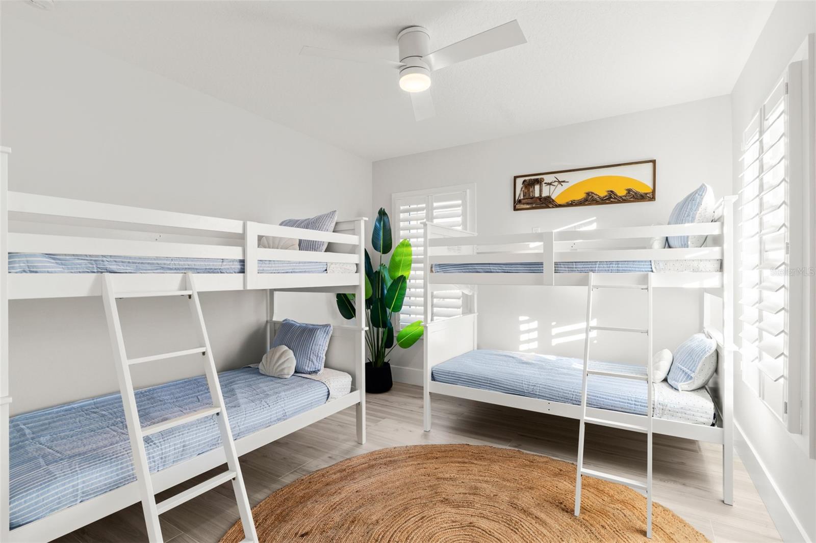 INLET SHORES - Residential
