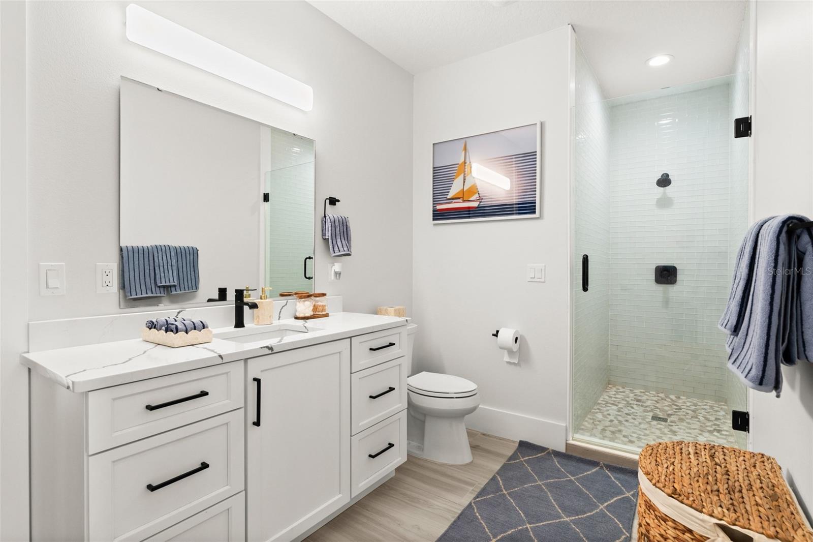 INLET SHORES - Residential