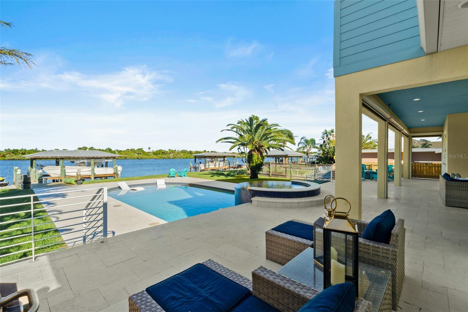 INLET SHORES - Residential