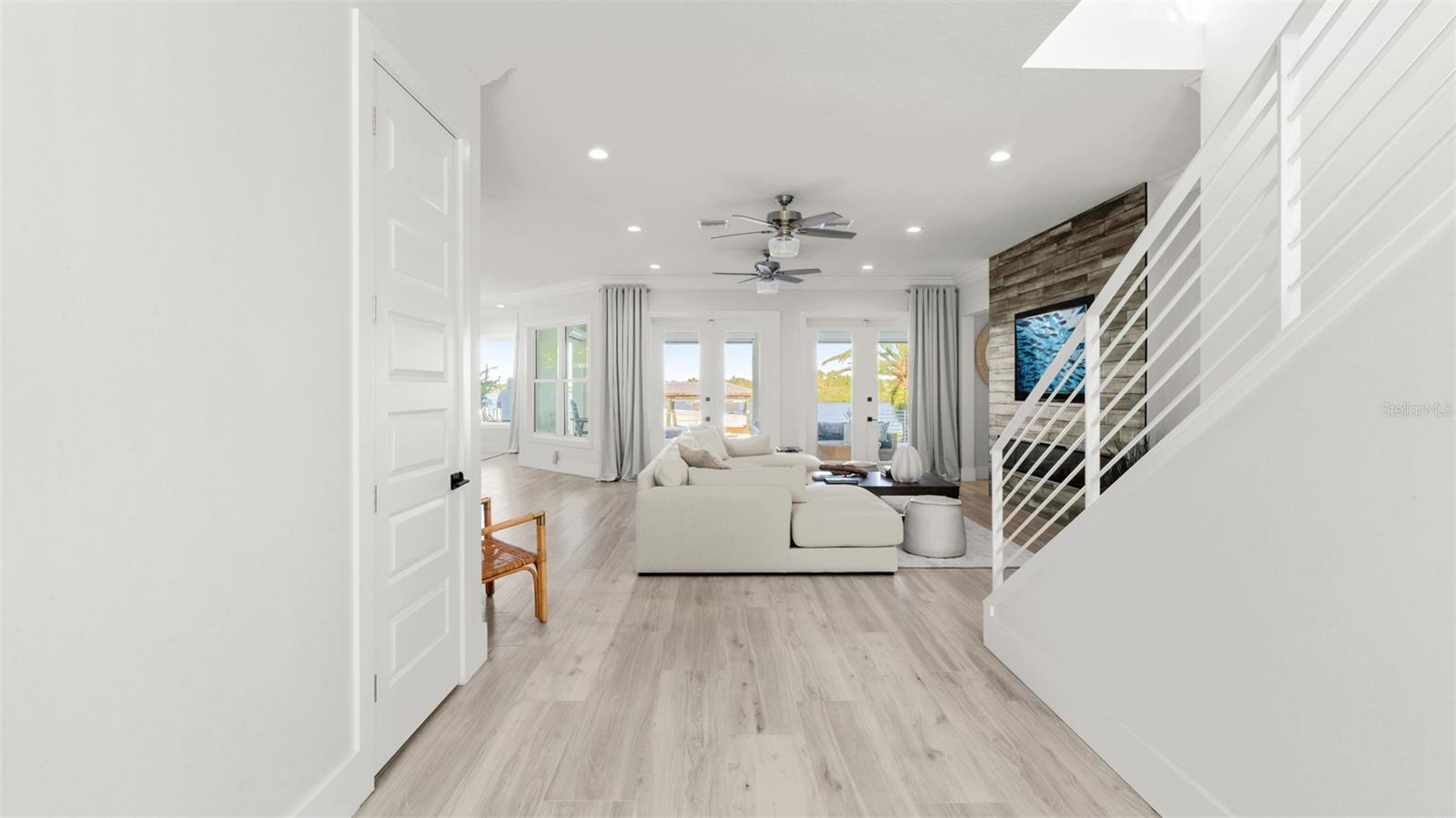 INLET SHORES - Residential