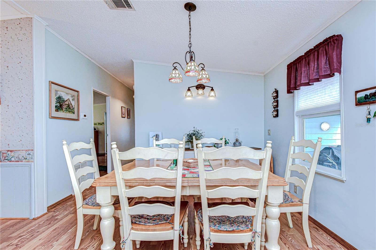 COLONY HILLS COMMUNITY - Residential