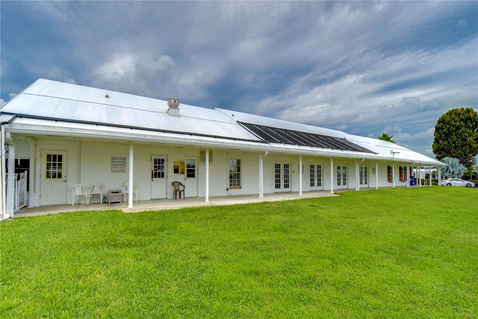 COLONY HILLS COMMUNITY - Residential