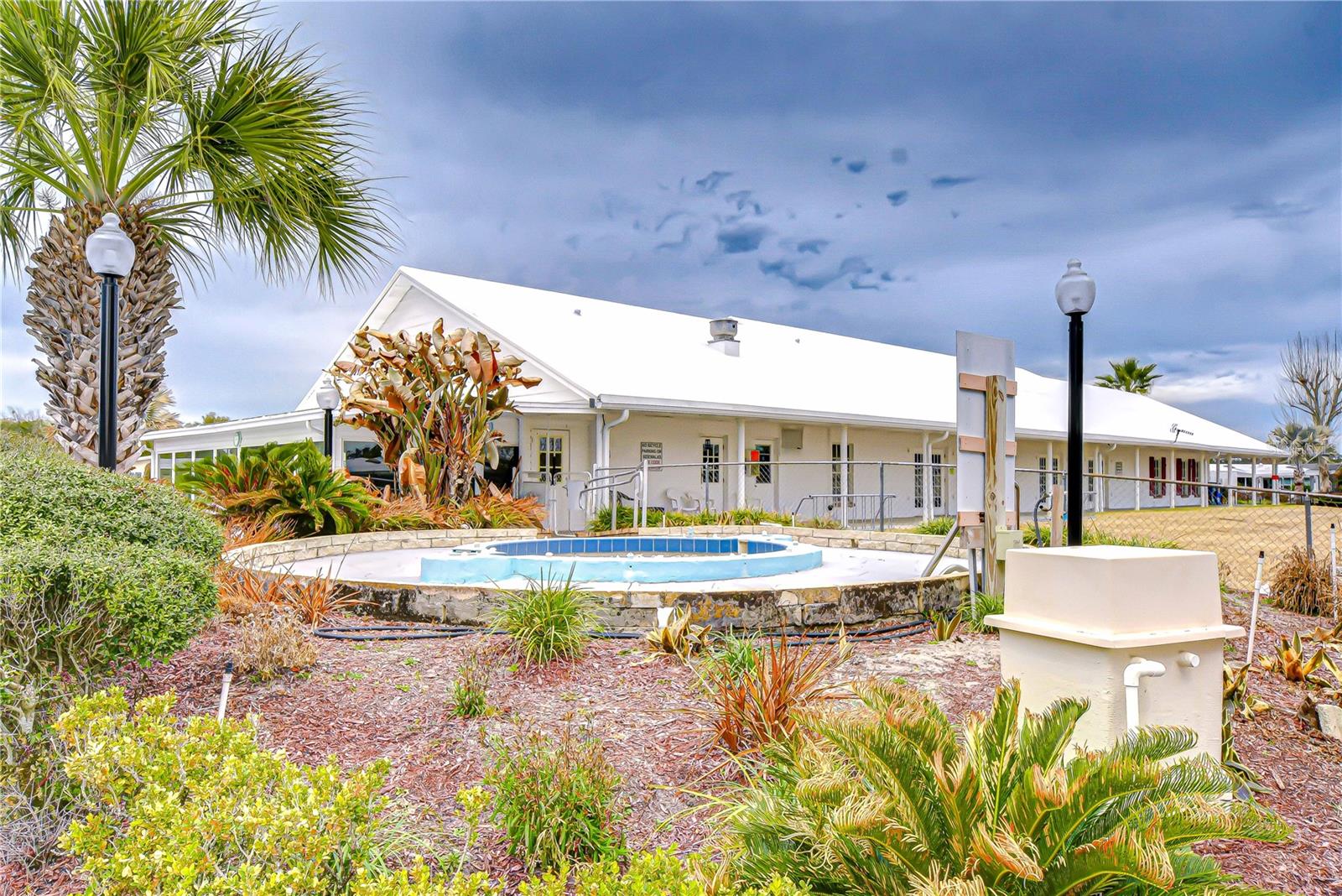 COLONY HILLS COMMUNITY - Residential