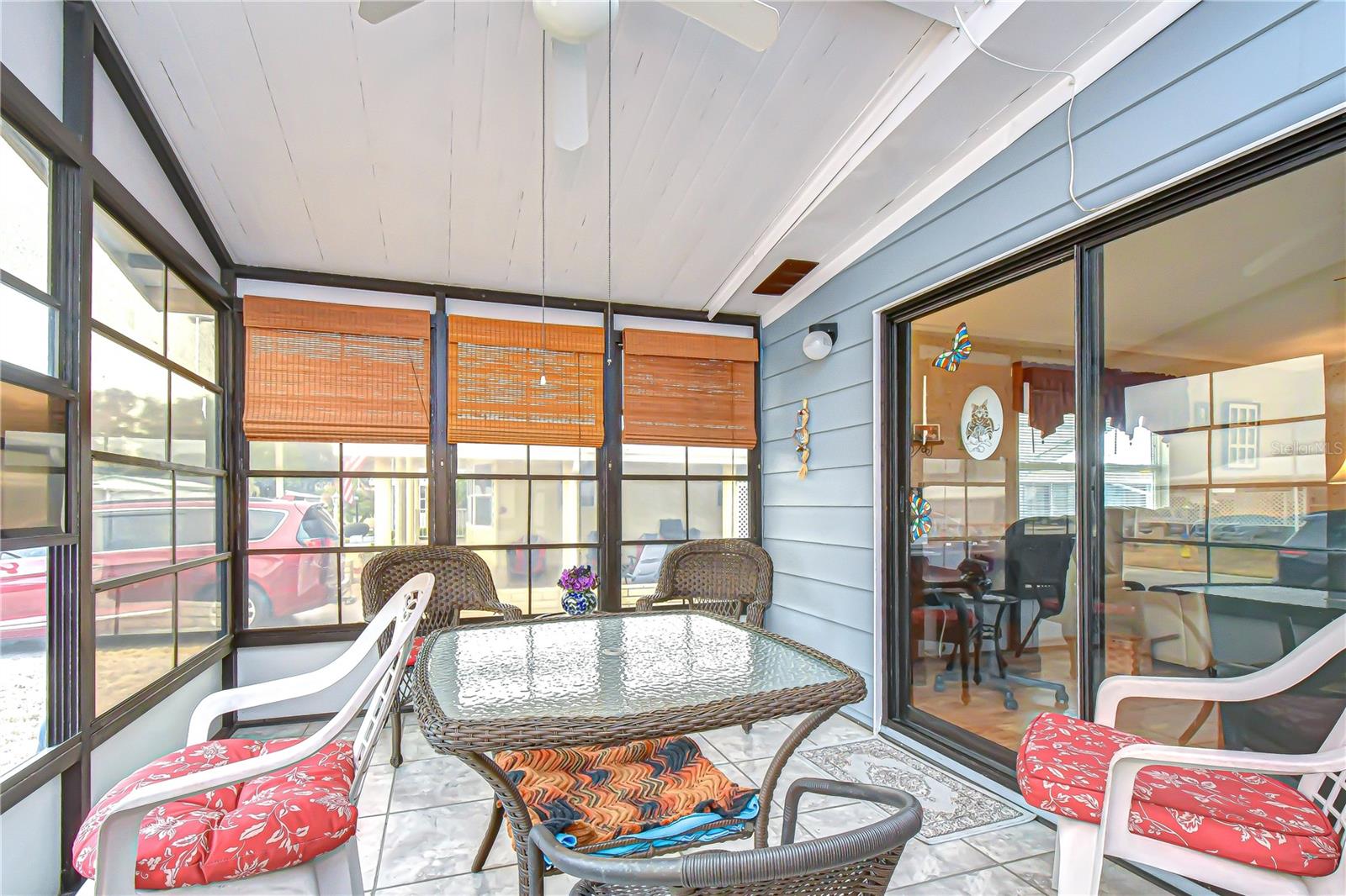 COLONY HILLS COMMUNITY - Residential